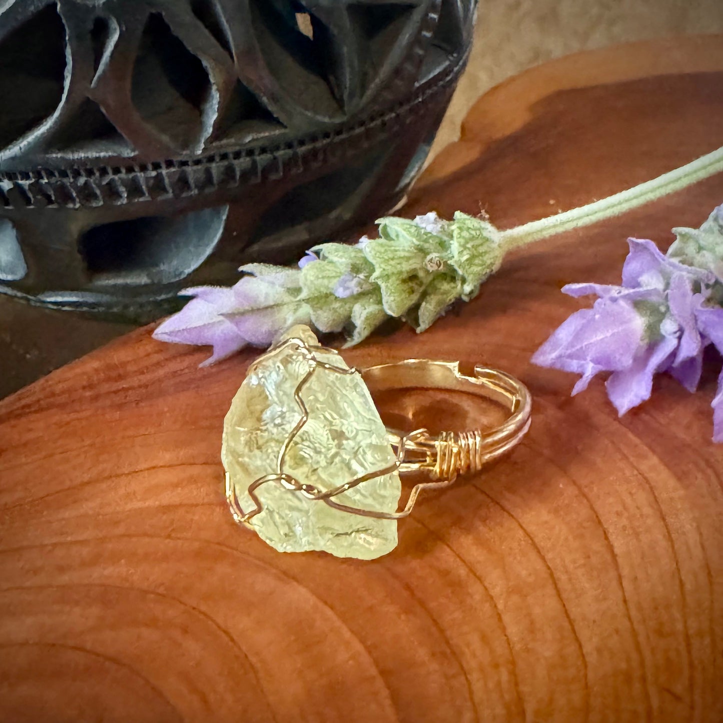 Anillo Con Cuarzo Citrino Ajustable